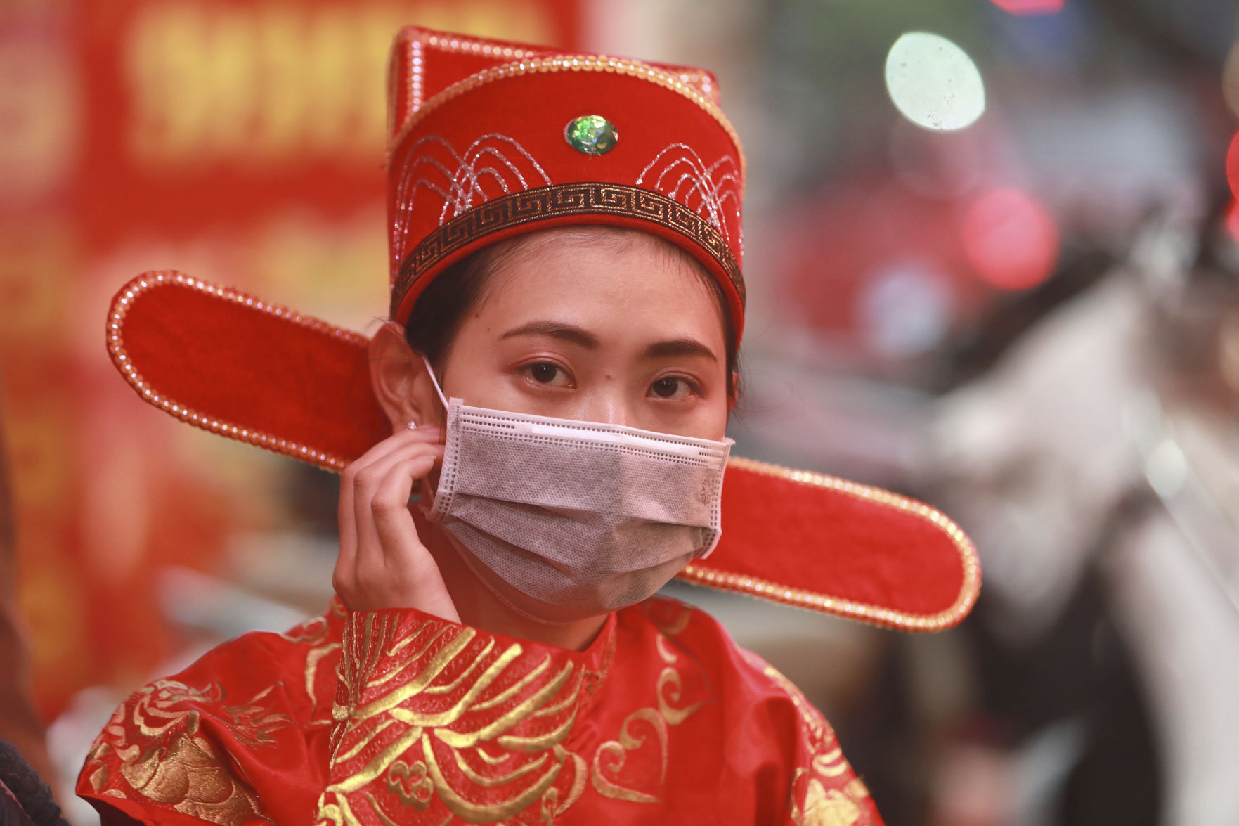 APTOPIX Vietnam China Outbreak